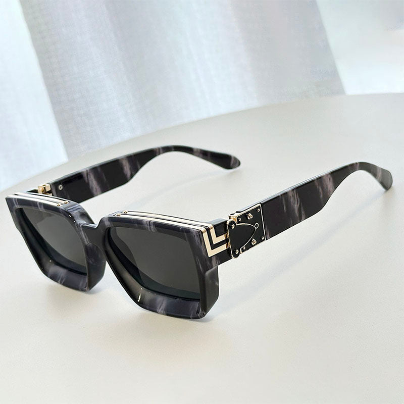 Draxen - Bold Frame Fashion Sunglasses