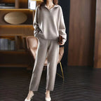 Karen - Women's Collared Knit Pullover and Pants Set