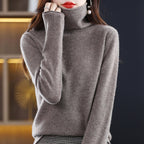 Lisa - Women's Turtleneck Fine-Knit Sweater