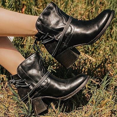 Cordelia - Women's Wrapped Lace-Up Block Heel Boots