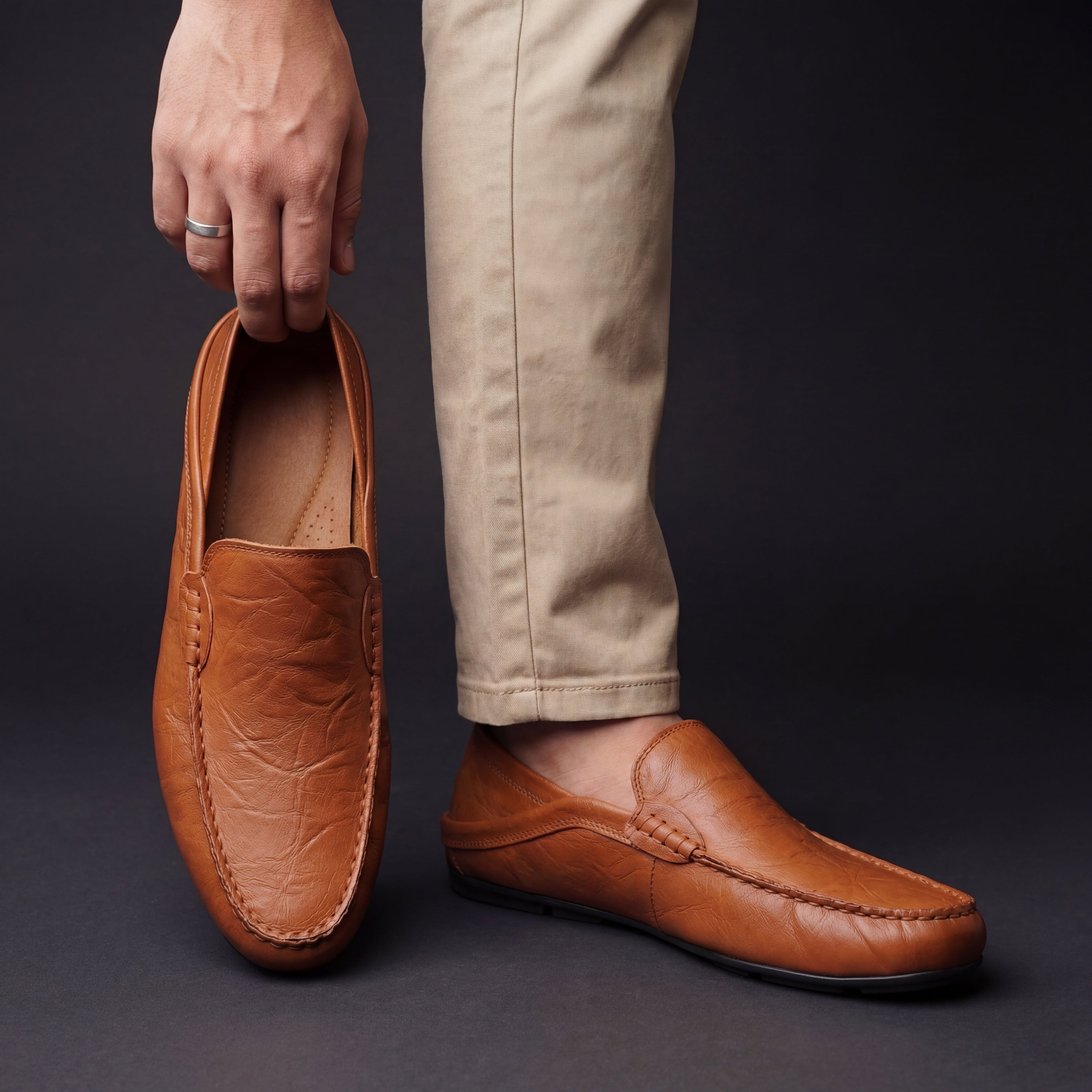 Daniel - Men's Leather Driver Loafers with Stitched Trim