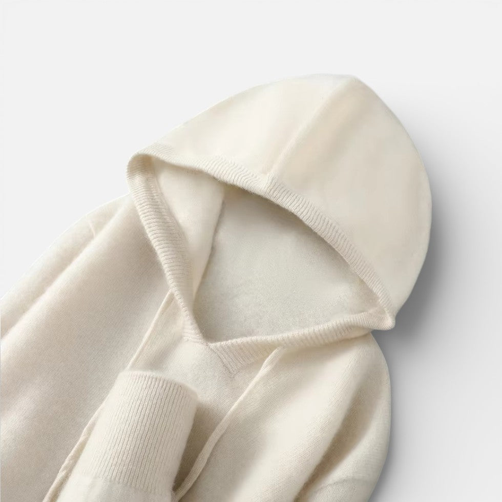 Eira - Women's Cashmere Hoodie with Adjustable Drawstring