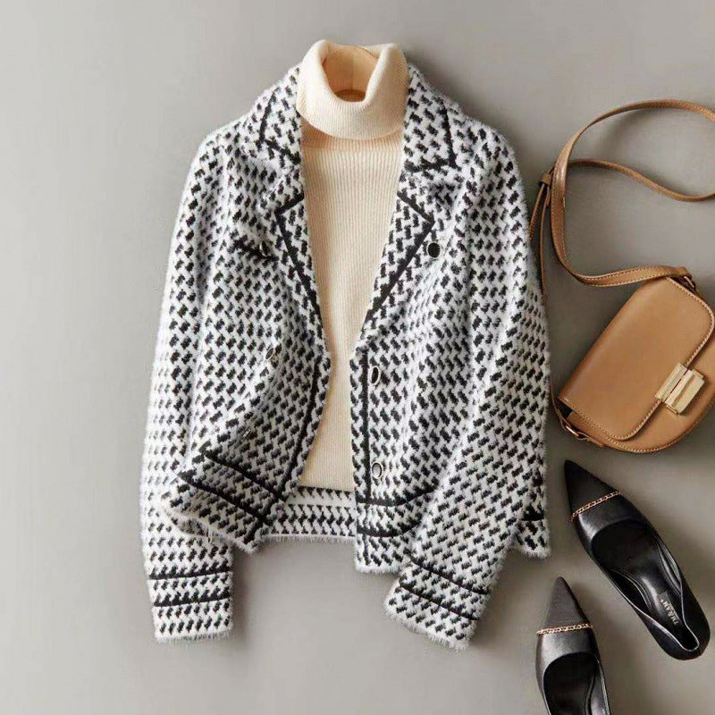 Serenity - Women's Double-Breasted Houndstooth Blazer