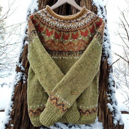 Valeria - Women's Patterned Yoke Wool Blend Pullover