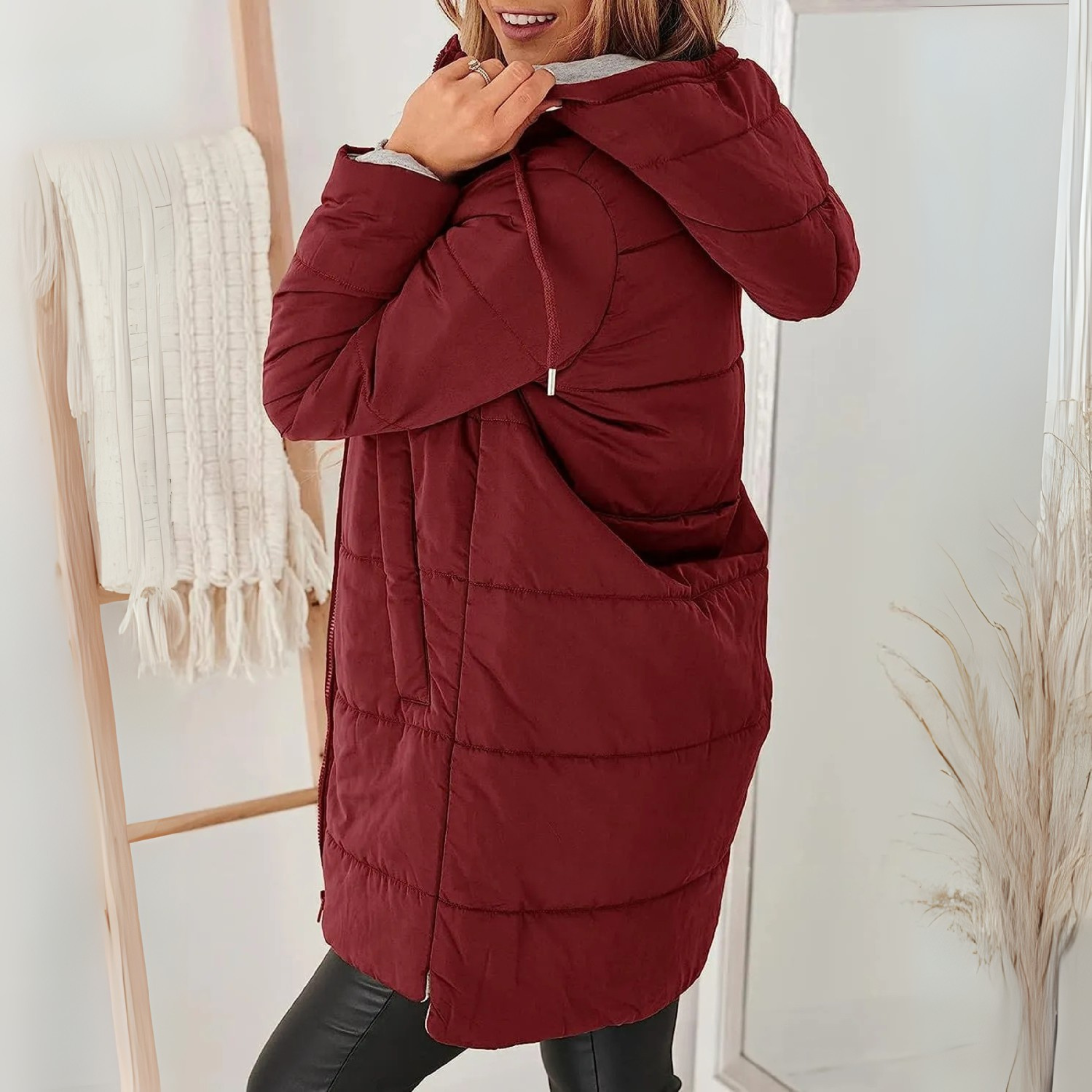 Wendy - Women's Hooded Quilted Down Jacket